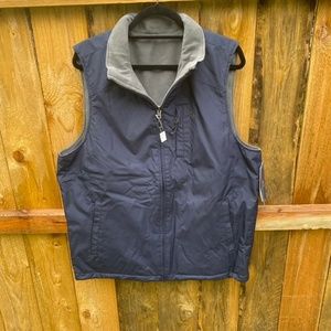 Reversible Izod Navy/Grey Vest (NWT)
